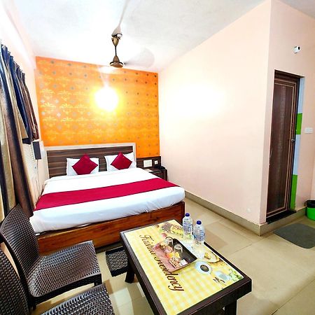 Goroomgo Krishna Residency Puri Near Sea Beach - Spacious Room With Excellent Service Awarded - Best Seller Extérieur photo