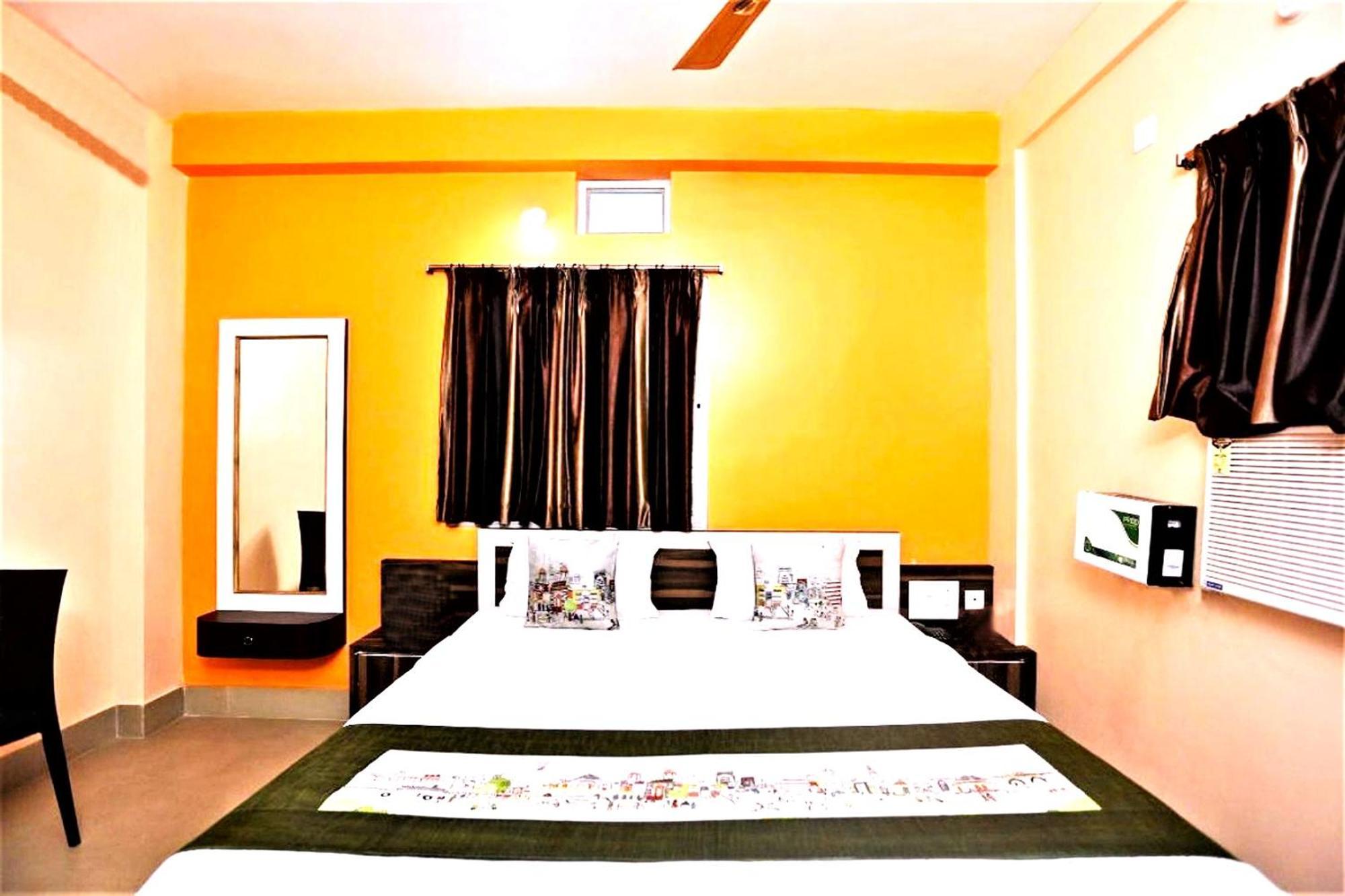 Goroomgo Krishna Residency Puri Near Sea Beach - Spacious Room With Excellent Service Awarded - Best Seller Extérieur photo