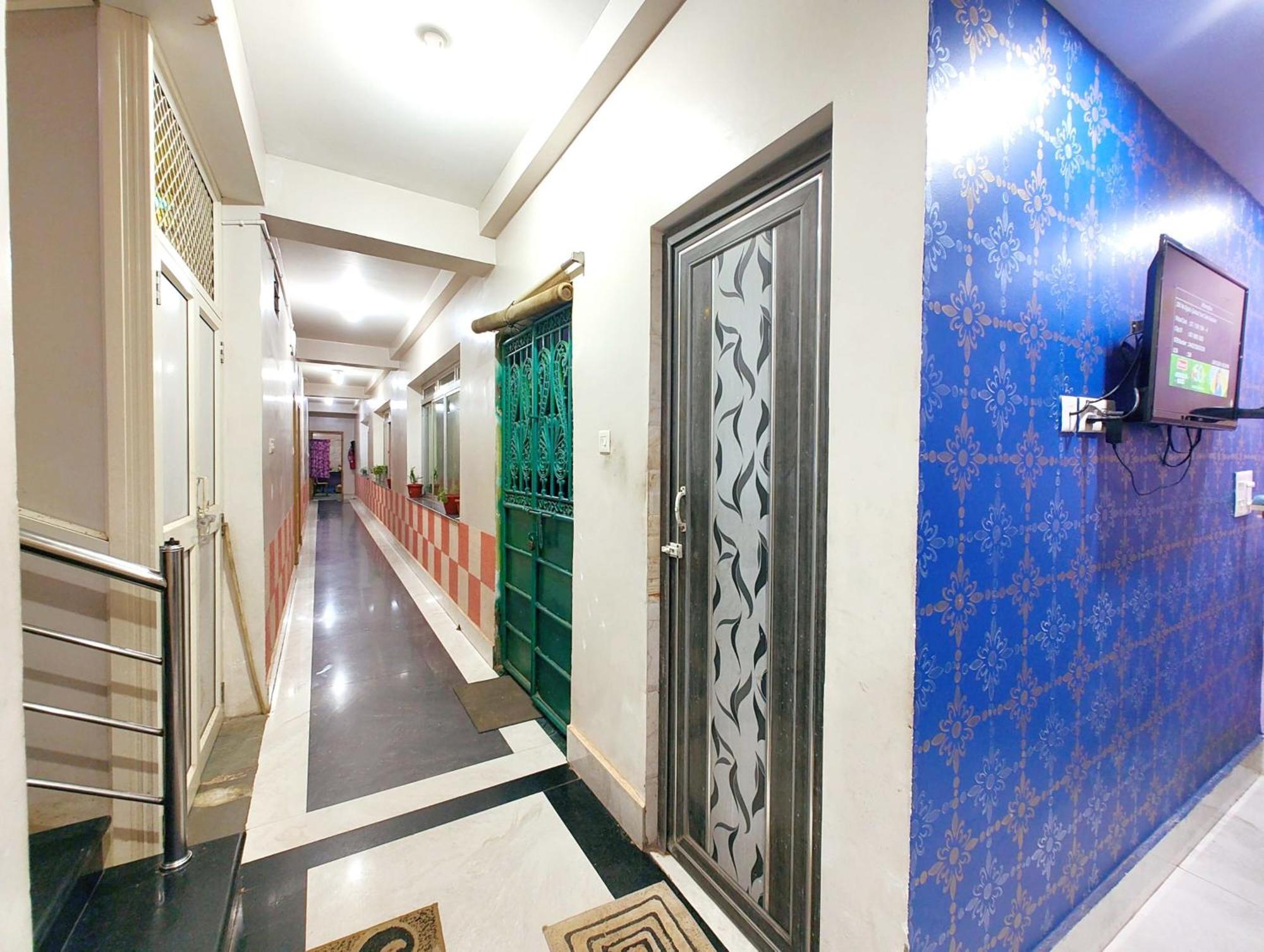 Goroomgo Krishna Residency Puri Near Sea Beach - Spacious Room With Excellent Service Awarded - Best Seller Extérieur photo