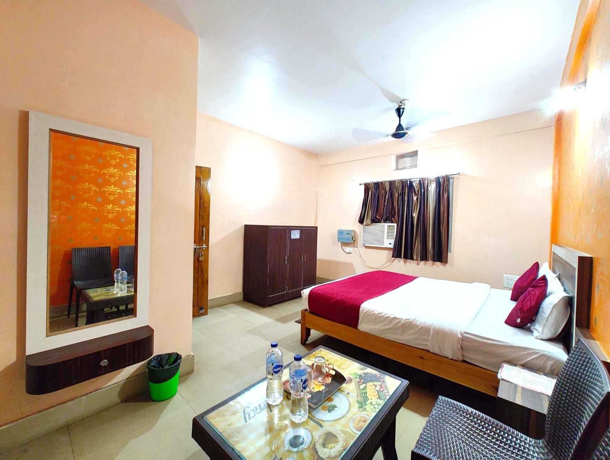 Goroomgo Krishna Residency Puri Near Sea Beach - Spacious Room With Excellent Service Awarded - Best Seller Extérieur photo